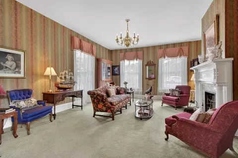 Living - 116 E Main St, Abingdon, VA 24210 photo 1 of 6