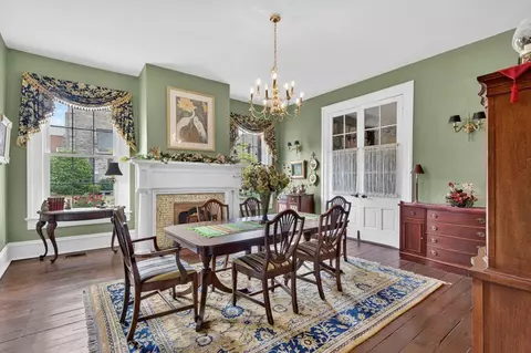 Dining - 116 E Main St, Abingdon, VA 24210 photo 1 of 4