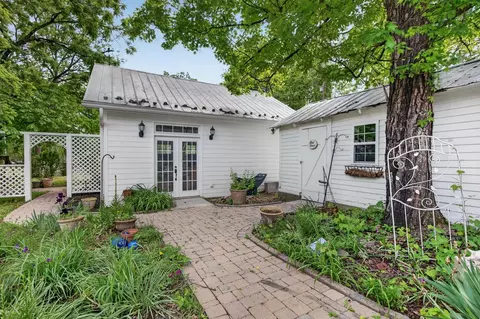 Exterior - 116 E Main St, Abingdon, VA 24210 photo 7 of 11