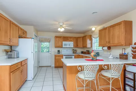 Kitchen - 247 Iris Ln, Bristol, VA 24201 photo 1 of 2