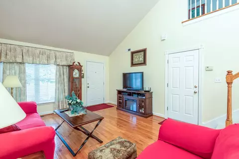 Entry Way - 247 Iris Ln, Bristol, VA 24201 photo 1 of 1