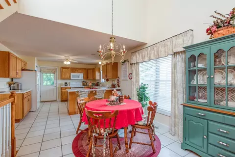 Dining - 247 Iris Ln, Bristol, VA 24201 photo 1 of 1