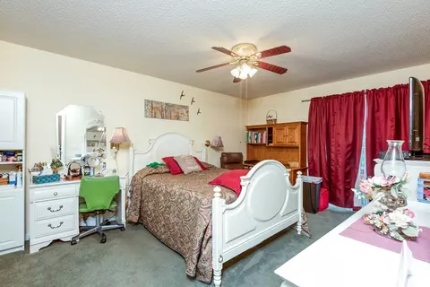 Bedroom - 247 Iris Ln, Bristol, VA 24201 photo 1 of 5