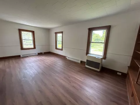 Living - 1363 Beaver Dam Rd, Independence, VA 24348 photo 4 of 4