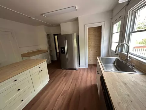 Kitchen - 1363 Beaver Dam Rd, Independence, VA 24348 photo 8 of 8