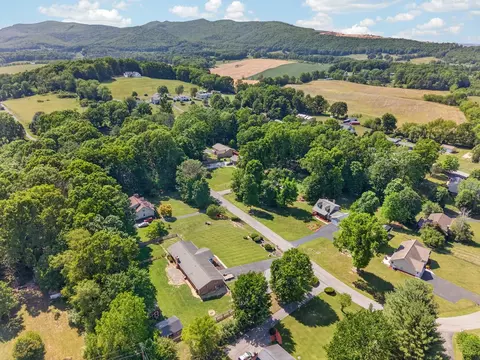 View/Area - 270 Brooke Elyse Ln, Max Meadows, VA 24360 photo 4 of 7