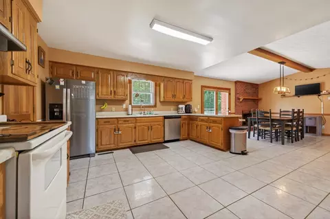 Kitchen - 270 Brooke Elyse Ln, Max Meadows, VA 24360 photo 1 of 6