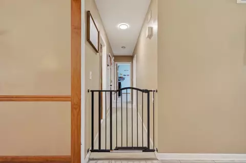 Entry Way - 270 Brooke Elyse Ln, Max Meadows, VA 24360 photo 3 of 8