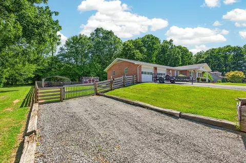 Exterior - 270 Brooke Elyse Ln, Max Meadows, VA 24360 photo 4 of 24