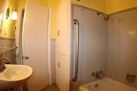 Bath - 101 Hillcrest Ct, Stuart, VA 24171 photo 2 of 2