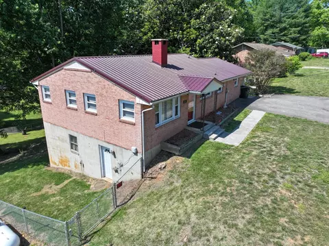 View/Area - 101 Hillcrest Ct, Stuart, VA 24171 photo 2 of 2