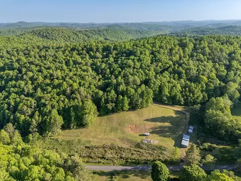 65 Ac Dugspur Rd, Dugspur, VA 24325