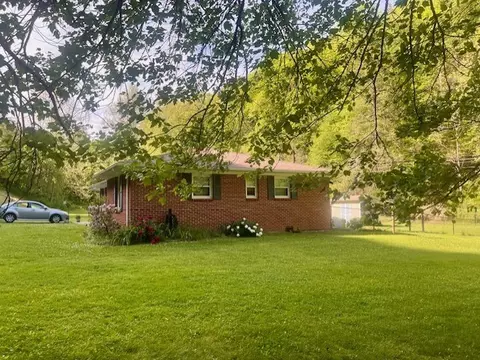 Exterior - 439 Laurel Rd, Cedar Bluff, VA 24609 photo 3 of 10