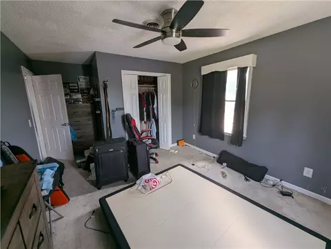 Bedroom - 509 Cherry Hill Dr, Abingdon, VA 24210 photo 2 of 4