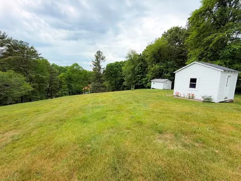 3137 Ivanhoe Rd, Fries, VA 24330 photo 34