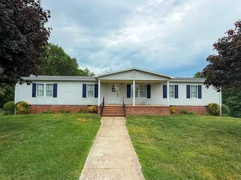 3137 Ivanhoe Rd, Fries, VA 24330