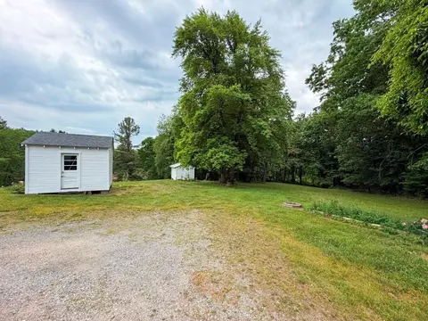 3137 Ivanhoe Rd, Fries, VA 24330 photo 33