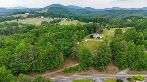 3137 Ivanhoe Rd, Fries, VA 24330 photo 35
