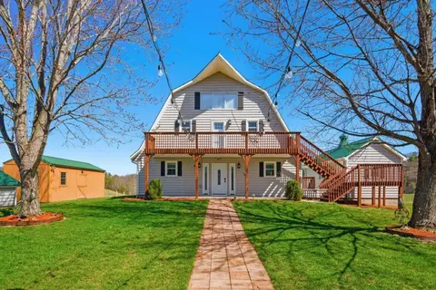 6458 Piney Woods Rd, Riner, VA 24149