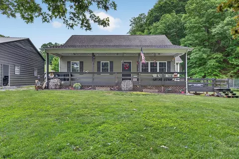33244 Widener Vly, Damascus, VA 24236
