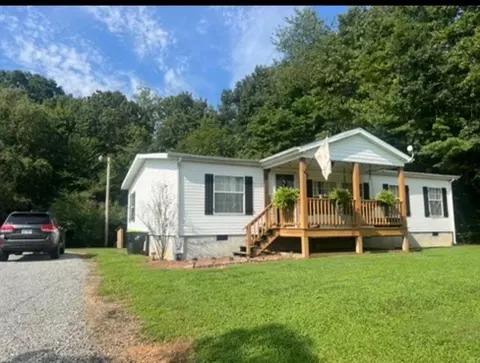 13854 Fancy Gap Hwy, Cana, VA 24317