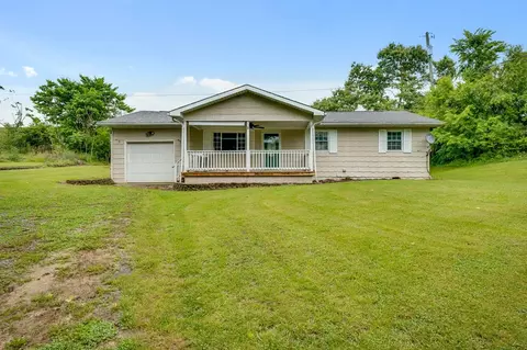 194 Circle Dr, Castlewood, VA 24224