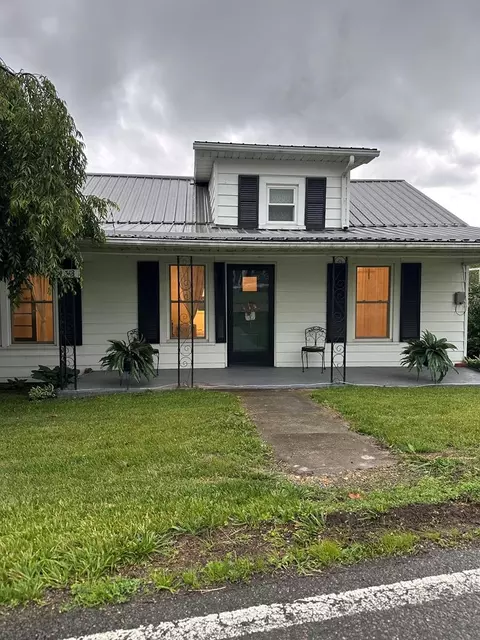 2453 Austinville Rd, Austinville, VA 24312