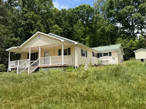 13174 Topeka Dr, Bristol, VA 24202