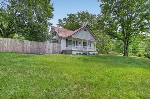 21111 Campground Rd, Bristol, VA 24202