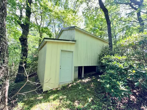 Exterior - 728 Groundhog Hills Rd, Hillsville, VA 24343 photo 12 of 14