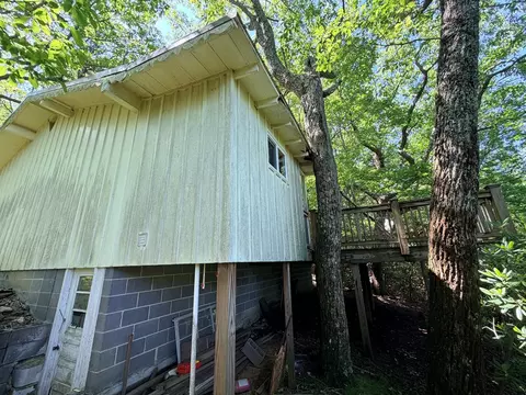 Exterior - 728 Groundhog Hills Rd, Hillsville, VA 24343 photo 10 of 14