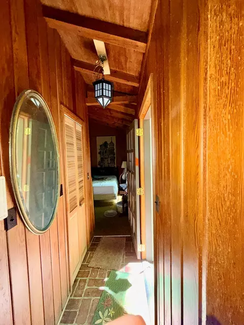 Entry Way - 728 Groundhog Hills Rd, Hillsville, VA 24343 photo 2 of 2