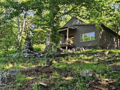 257 Huckleberry Trl, Meadows Of Dan, VA 24120
