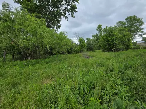 151 Park St, Max Meadows, VA 24360 photo 13