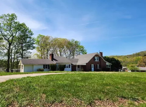 124 Collinstown Rd, Stuart, VA 24171