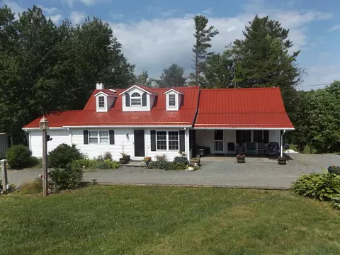 414 Chippewa Ln, Laurel Fork, VA 24352