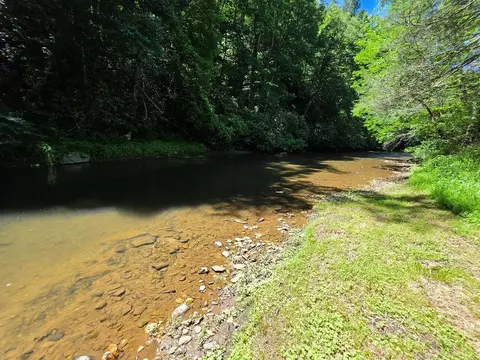 3858 Scratch Gravel Rd, Austinville, VA 24312