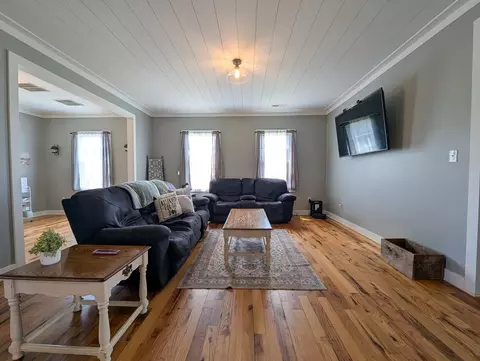 Living - 3865 Ayers Orchard Rd, Stuart, VA 24171 photo 4 of 4