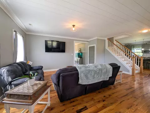 Living - 3865 Ayers Orchard Rd, Stuart, VA 24171 photo 3 of 4