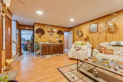 Other - 636 E 2nd St, Richlands, VA 24641 photo 3 of 9