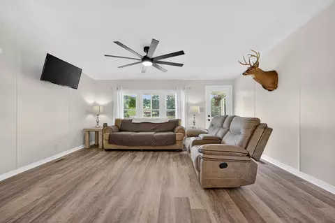 Living - 1439 Ivanhoe Rd, Max Meadows, VA 24360 photo 1 of 3