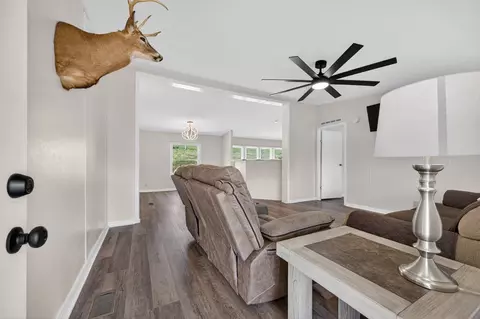 Entry Way - 1439 Ivanhoe Rd, Max Meadows, VA 24360 photo 1 of 4