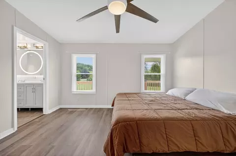 Bedroom - 1439 Ivanhoe Rd, Max Meadows, VA 24360 photo 1 of 6