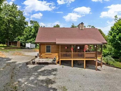 420 Riverview Rd, Ivanhoe, VA 24350
