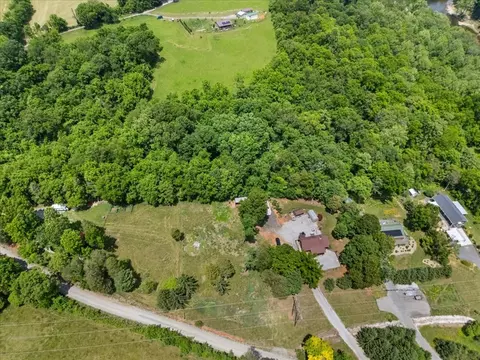View/Area - 420 Riverview Rd, Ivanhoe, VA 24350 photo 4 of 4