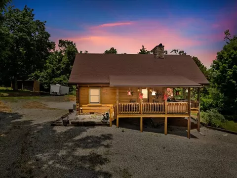 Exterior - 420 Riverview Rd, Ivanhoe, VA 24350 photo 2 of 9