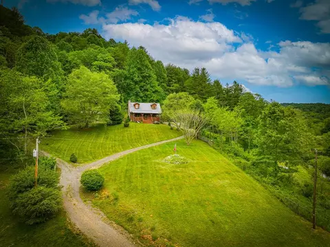 1831 Clito Rd, Fries, VA 24330