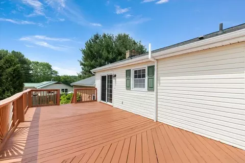 Exterior - 5423 Ridgeview Waye, Dublin, VA 24084 photo 8 of 26