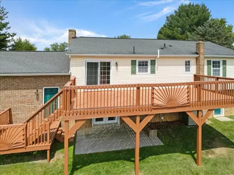 Exterior - 5423 Ridgeview Waye, Dublin, VA 24084 photo 24 of 26
