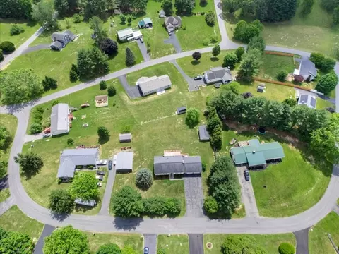 View/Area - 5423 Ridgeview Waye, Dublin, VA 24084 photo 6 of 13